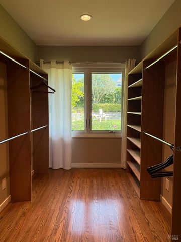 391 Elm Ave, Larkspur, CA 94939