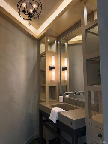 391 Elm Ave, Larkspur, CA 94939