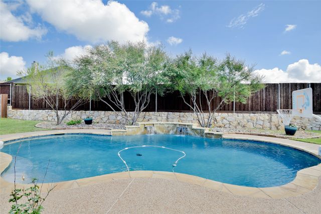 3002 Saunter Lane, Granbury, TX 76049