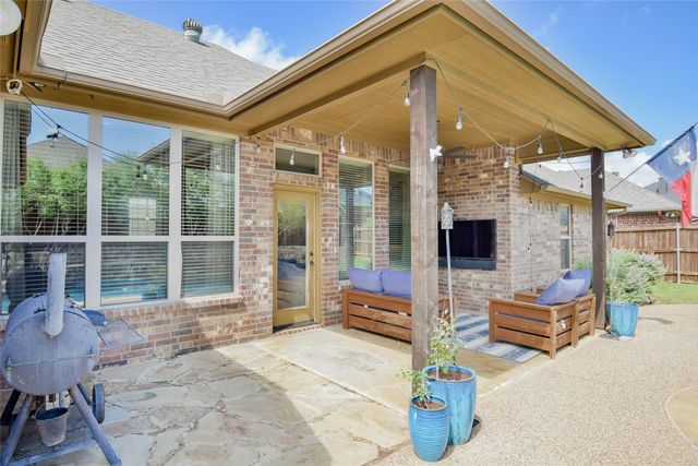 3002 Saunter Lane, Granbury, TX 76049