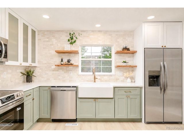 7828 E Lowry Blvd, Denver, CO 80230