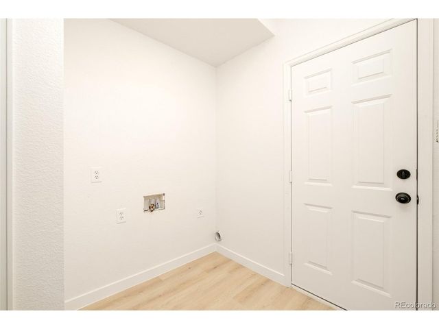 7828 E Lowry Blvd, Denver, CO 80230