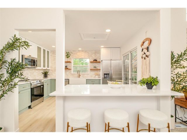 7828 E Lowry Blvd, Denver, CO 80230