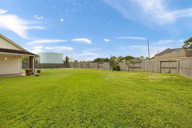 9718 Deverell Drive, Sugar Land, TX 77498