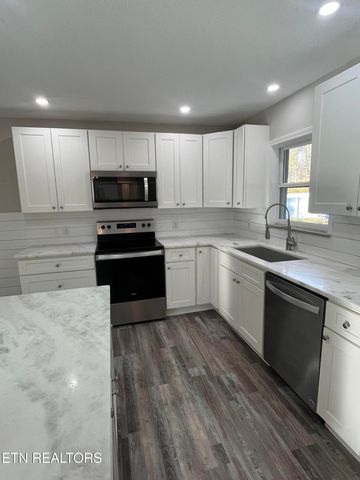 3408 Hackberry Rd, Knoxville, TN 37931