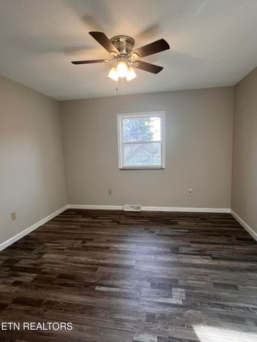 3408 Hackberry Rd, Knoxville, TN 37931