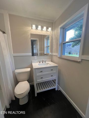 3408 Hackberry Rd, Knoxville, TN 37931