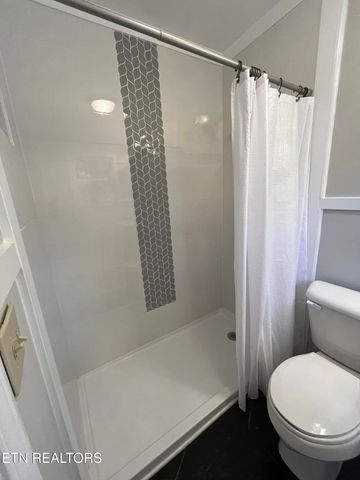 3408 Hackberry Rd, Knoxville, TN 37931