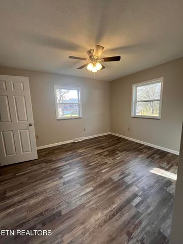 3408 Hackberry Rd, Knoxville, TN 37931