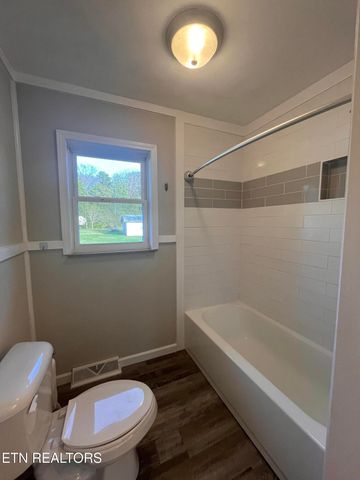 3408 Hackberry Rd, Knoxville, TN 37931