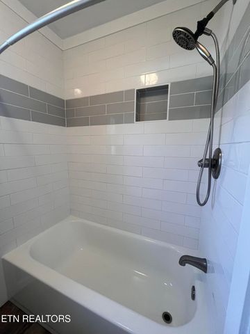 3408 Hackberry Rd, Knoxville, TN 37931