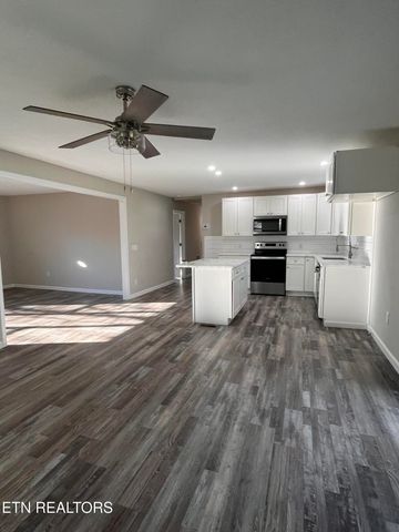 3408 Hackberry Rd, Knoxville, TN 37931