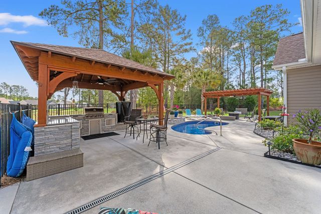 808 Stone Pine Ct., Loris, SC 29569