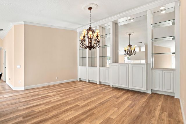 7780 Pine Island Way, West Palm Beach, FL 33411