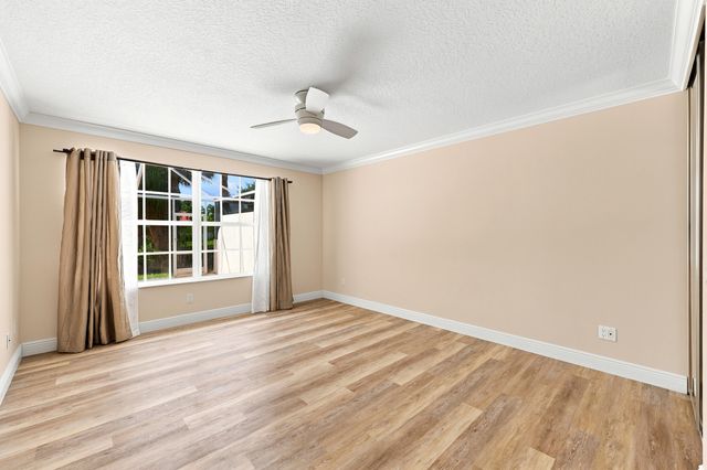 7780 Pine Island Way, West Palm Beach, FL 33411