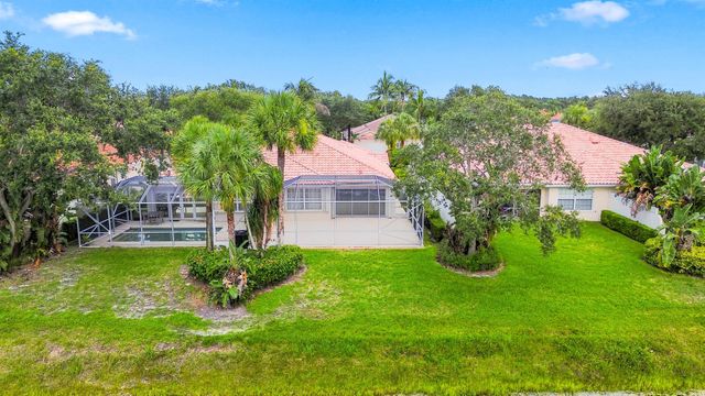 7780 Pine Island Way, West Palm Beach, FL 33411