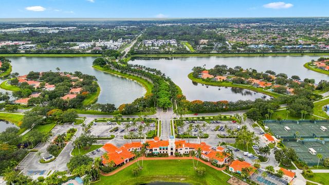 7780 Pine Island Way, West Palm Beach, FL 33411