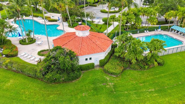 7780 Pine Island Way, West Palm Beach, FL 33411