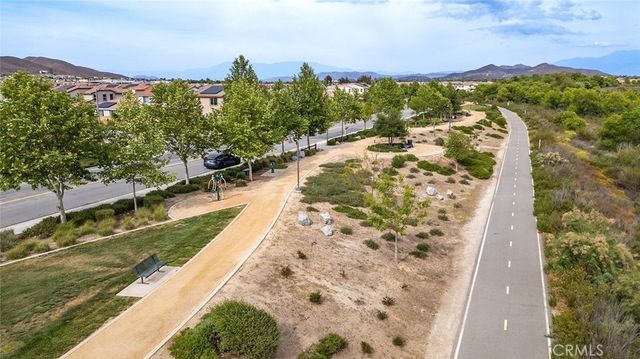 29403 Stageline, Menifee, CA 92584