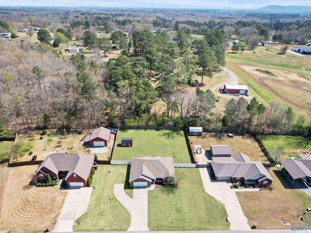 159 Kaylee Loop Road, Hartselle, AL 35640
