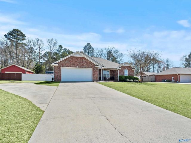 159 Kaylee Loop Road, Hartselle, AL 35640