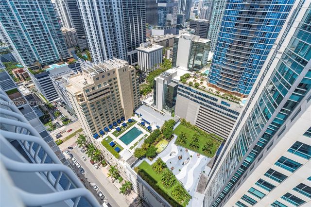 1200 Brickell Bay Dr PH 4218, Miami, FL 33131