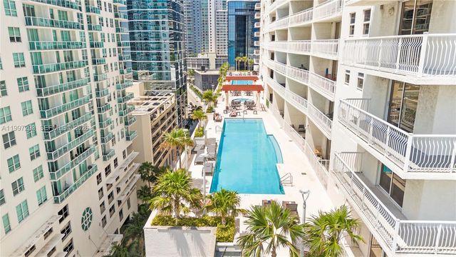 1200 Brickell Bay Dr PH 4218, Miami, FL 33131