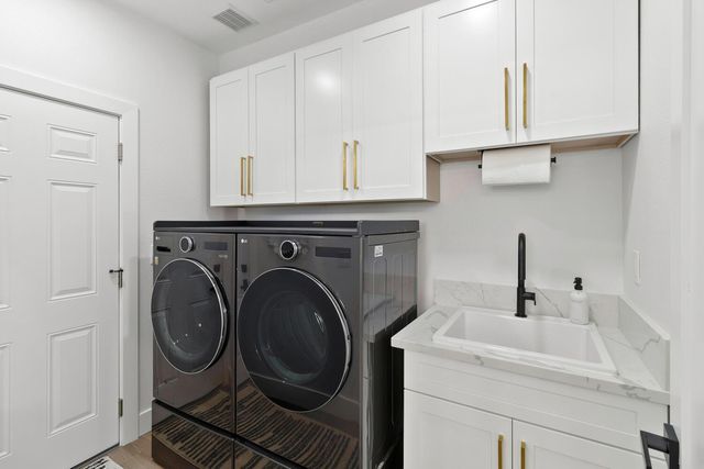 108 Diamond Grove Ct, Roseville, CA 95747