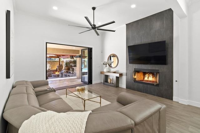 108 Diamond Grove Ct, Roseville, CA 95747