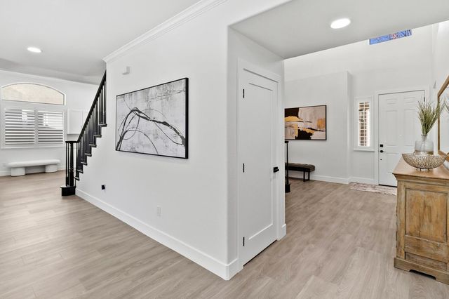 108 Diamond Grove Ct, Roseville, CA 95747