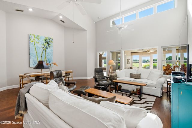 811 Oakwood Drive, Melbourne, FL 32940