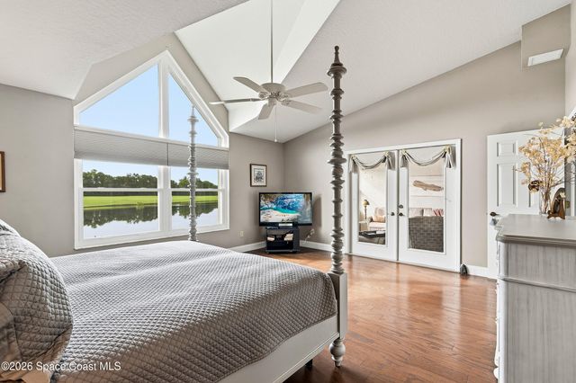 811 Oakwood Drive, Melbourne, FL 32940