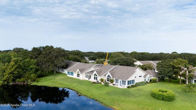 811 Oakwood Drive, Melbourne, FL 32940