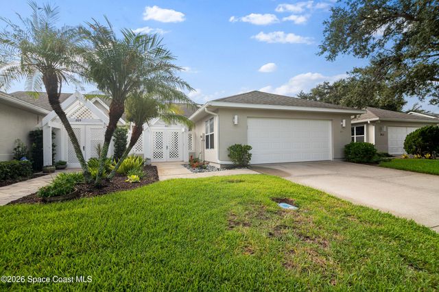 811 Oakwood Drive, Melbourne, FL 32940