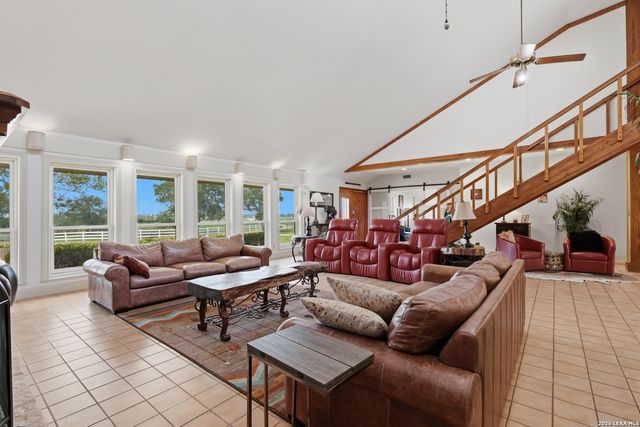 4874 Old Lehmann, Kingsbury, TX 78638