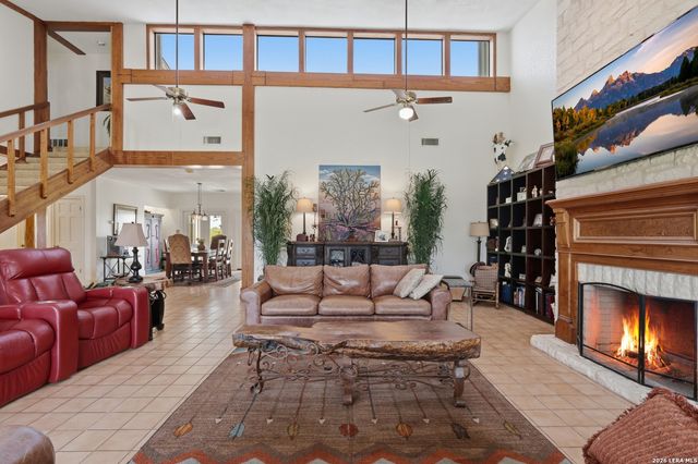 4874 Old Lehmann, Kingsbury, TX 78638