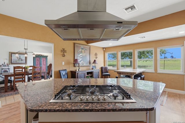 4874 Old Lehmann, Kingsbury, TX 78638