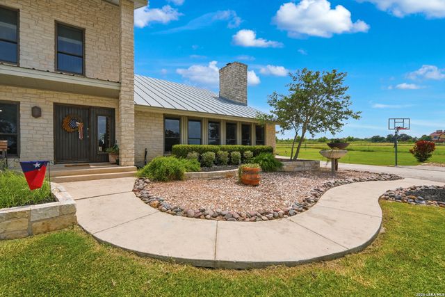 4874 Old Lehmann, Kingsbury, TX 78638