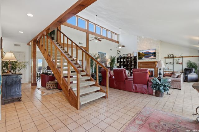 4874 Old Lehmann, Kingsbury, TX 78638