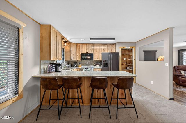 309 Saint Andrews Way, Gatlinburg, TN 37738