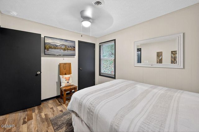 309 Saint Andrews Way, Gatlinburg, TN 37738