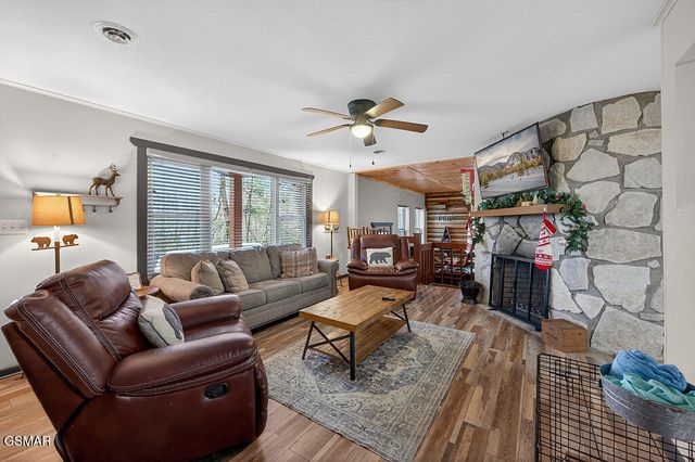 309 Saint Andrews Way, Gatlinburg, TN 37738