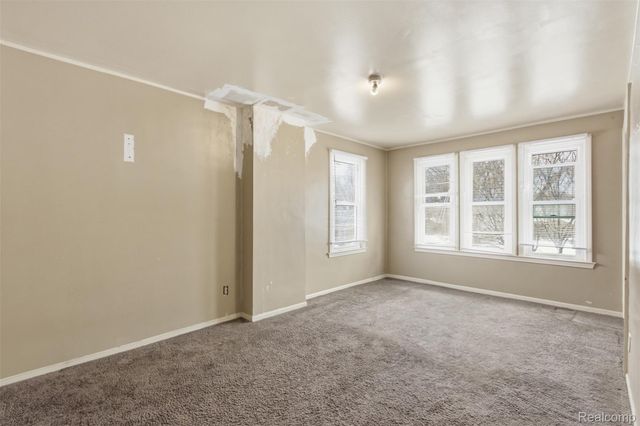 5885 Harrell Street, Detroit, MI 48213