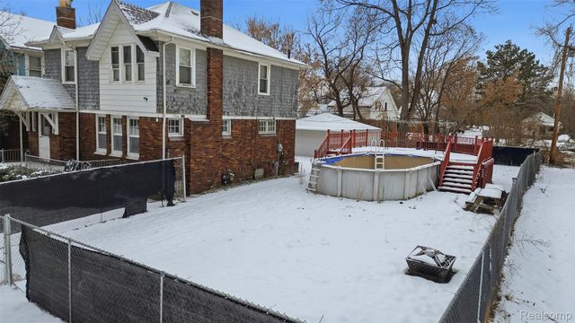 5885 Harrell Street, Detroit, MI 48213