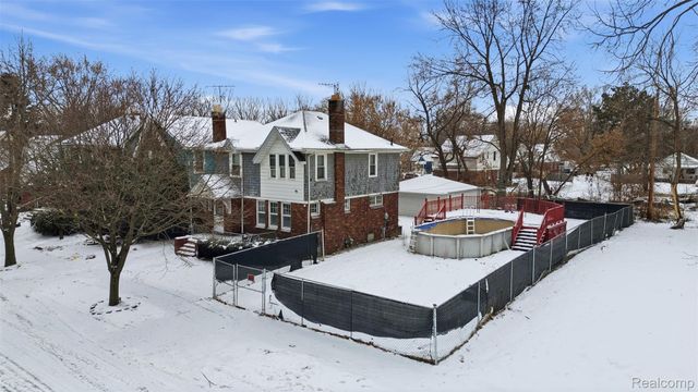 5885 Harrell Street, Detroit, MI 48213