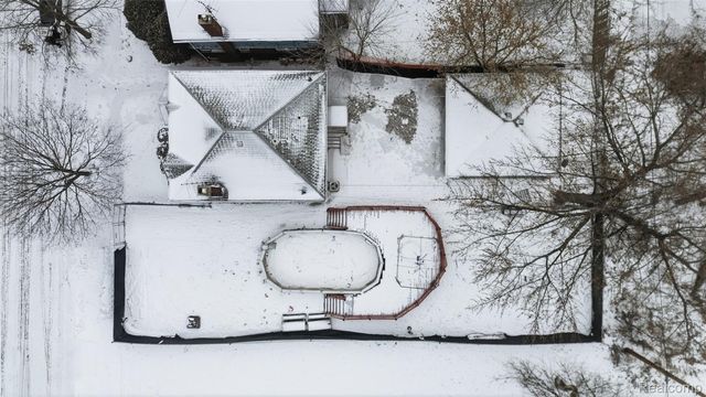 5885 Harrell Street, Detroit, MI 48213