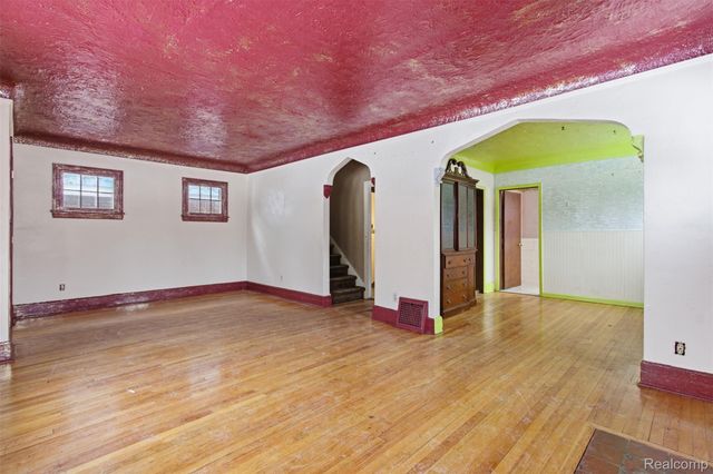 5885 Harrell Street, Detroit, MI 48213