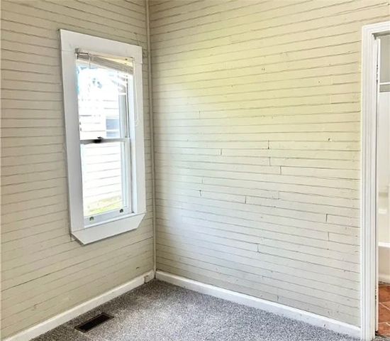 206 Henry M Turner Street, Abbeville, SC 29620