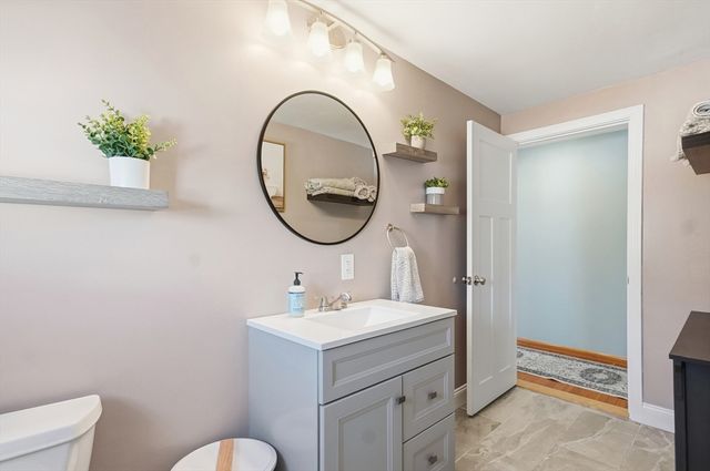 3 Golden Terrace, Woburn, MA 01801