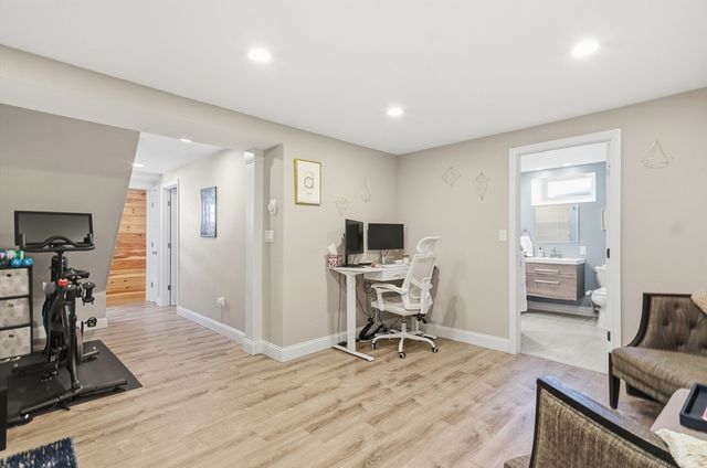 3 Golden Terrace, Woburn, MA 01801